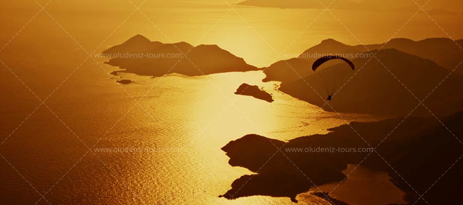 Paragliding