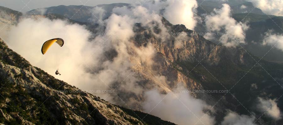 Paragliding