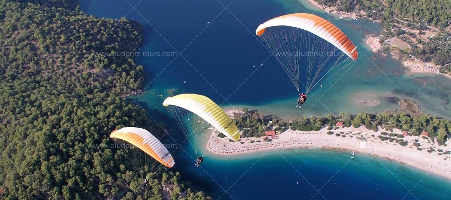 Paragliding