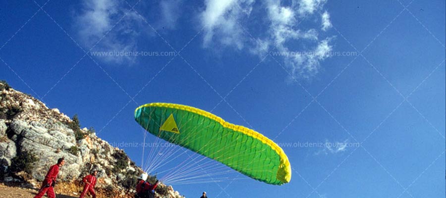 Paragliding