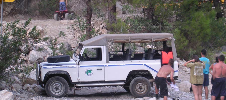 Jeep Safari