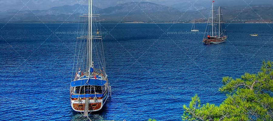 12 Adalar Tekne Turu